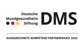 Deutsche Mundgesundheits Stiftung - Ausgezeichneter Kompetenz-Partnerpraxis Zahnarzt Dr. Schröder, Kompetenz-Zentrum Moderne Zahnmedizin Stuttgart-Mitte